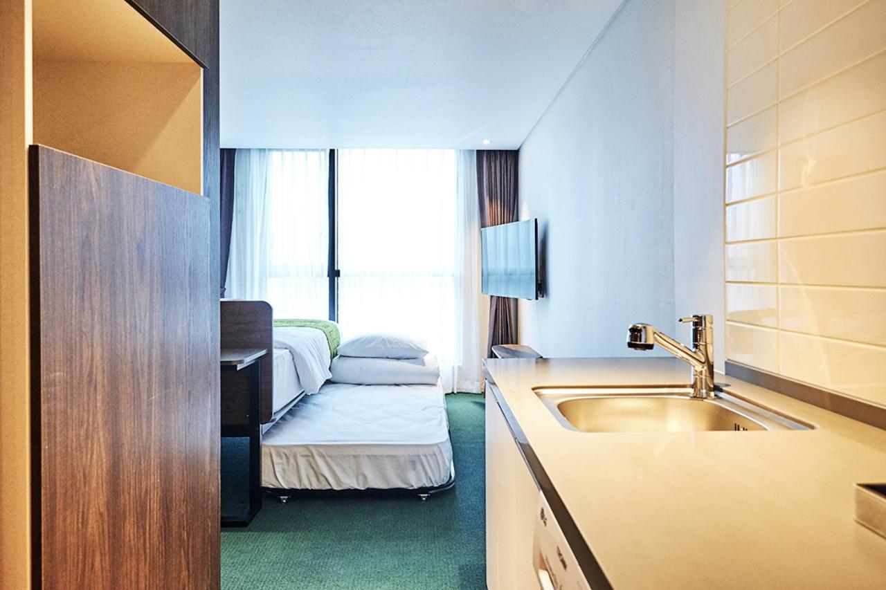Jeju Pureun Hotel Согвипхо Экстерьер фото