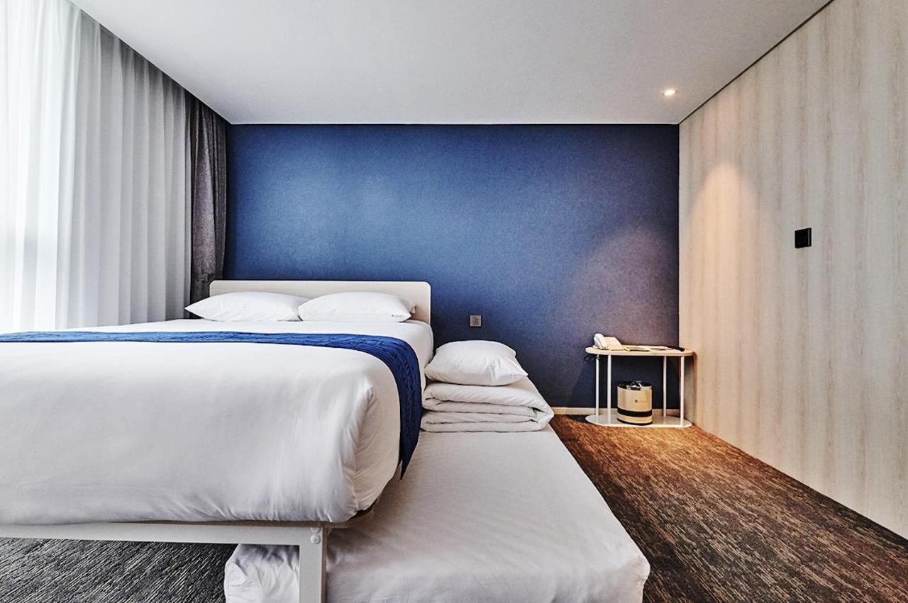 Jeju Pureun Hotel Согвипхо Экстерьер фото
